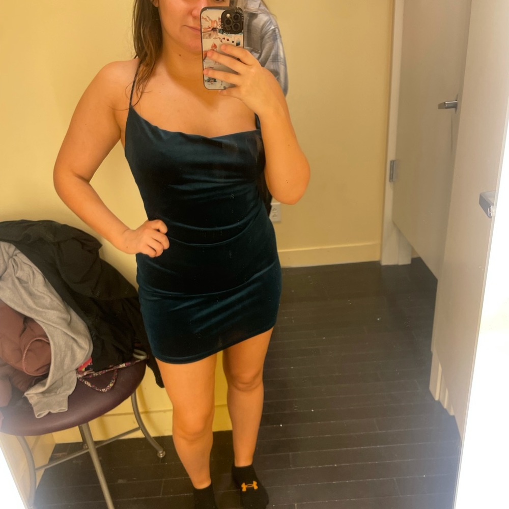 Worn once for NYE so perfect condition